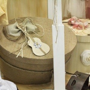 καπελιέρα χάρτινη