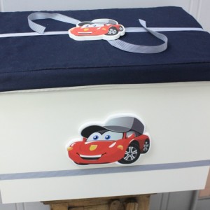 ξύλινο σκαμπό